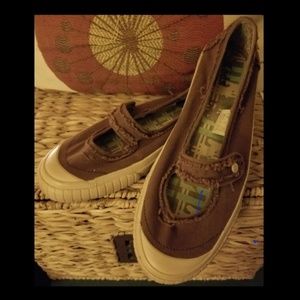 Keds Brown Distressed Canvas Maryjanes sz 9